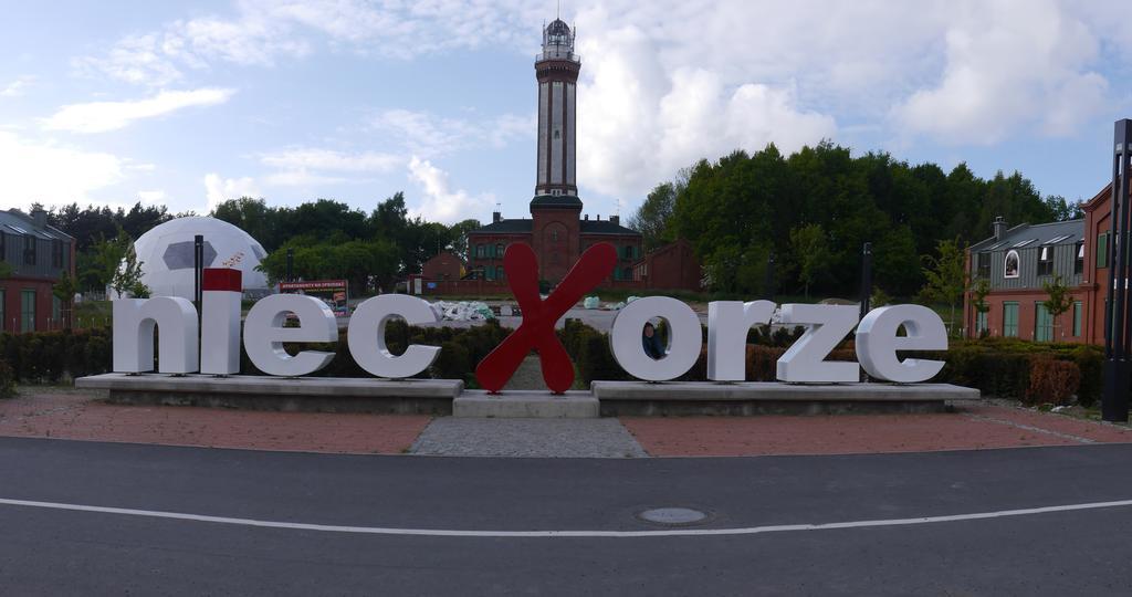 Apartament Bursztyn Rewal Zewnętrze zdjęcie